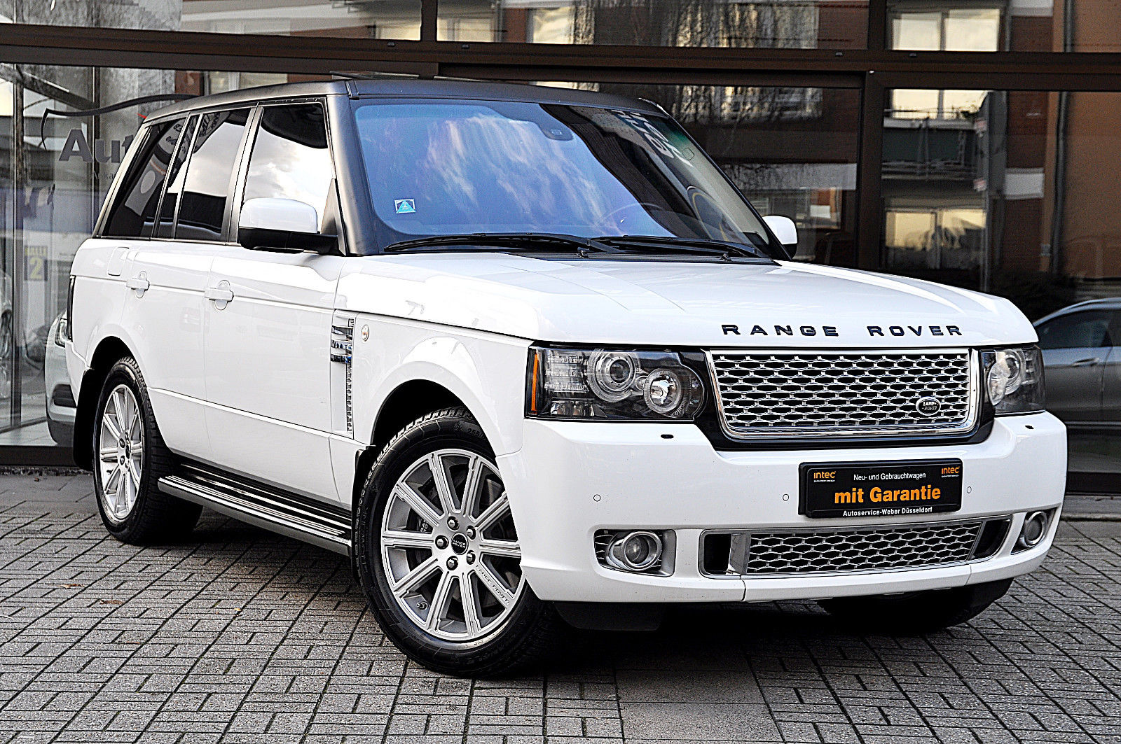 Range rover v8