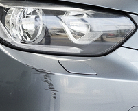 Solche Schäden an der Stoßstange können mittels Smart Repair behoben werden.